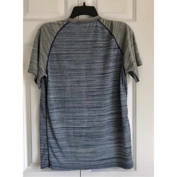 Adidas Ultimate Tee Shirt Men's Medium Blue Striped Lightweight Casual gw. - Picture 4 of 4